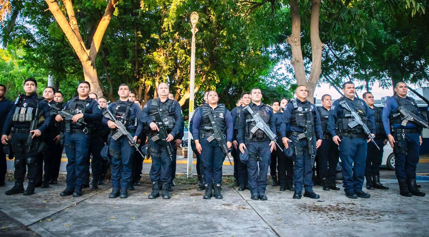 Culiacán refuerza la seguridad con entrega de armas de cargo a elementos de Tránsito y Policía Municipal 2