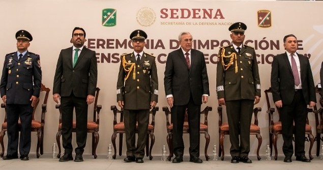 ascenso a militares