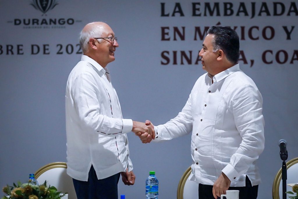Ken Salazar y Enrique Inzunza