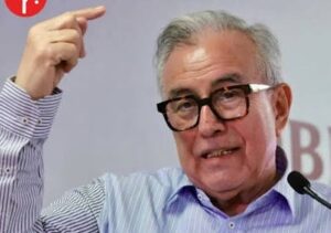 REGRESA ROCHA AL GOBIERNO DE SINALOA
