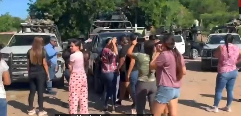 DETIENEN A 7 FAMILIARES DE “CARLITOS RUGRATS” EN LAGUNA COLORADA